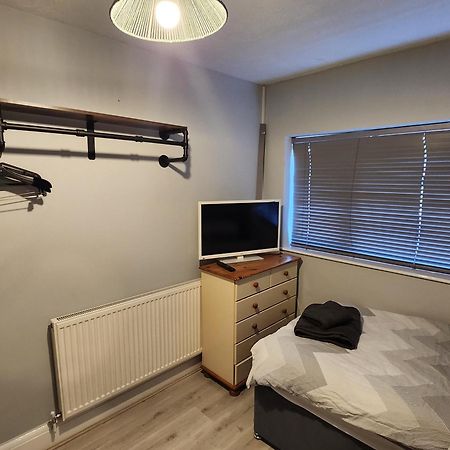 Southernwood - Wantage Road Apt 2 디드코트 외부 사진